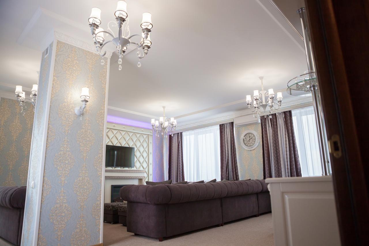 Hotel Astoria à Mykolaïv Extérieur photo