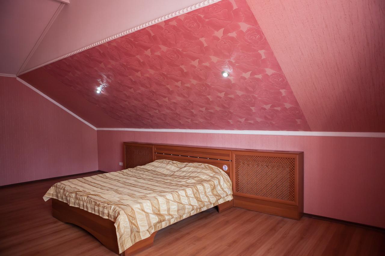 Hotel Astoria à Mykolaïv Extérieur photo