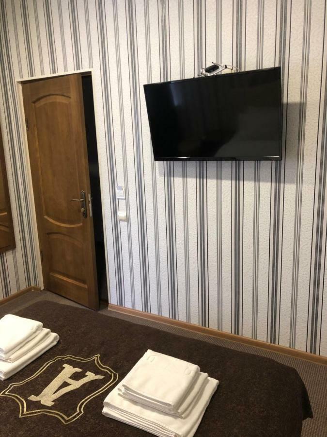 Hotel Astoria à Mykolaïv Extérieur photo